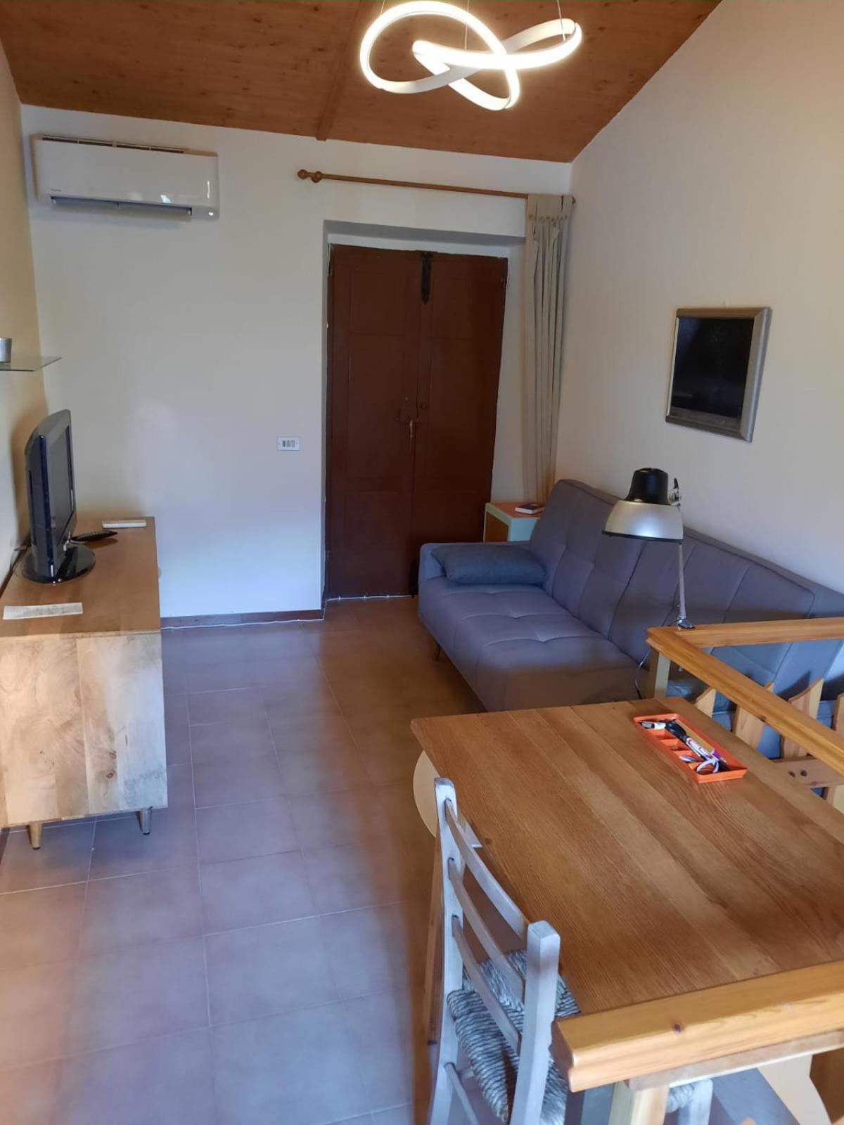 Ferienhaus In Frontone Екстер'єр фото